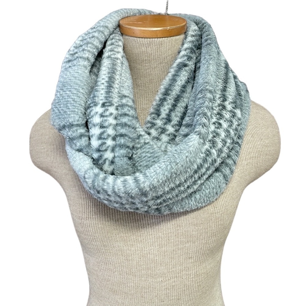 Infusion Houndstooth Infinity Scarf NWT Grey Cream One Size